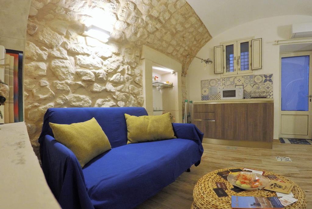 Al Borgo Dell'Arte Suite Scicli Kamer foto